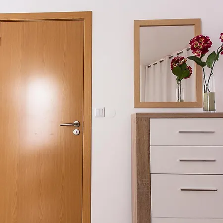 Pensjonat Central Guesthouse 3*