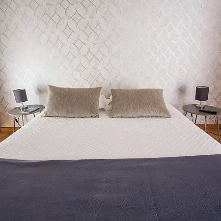 Central Guesthouse Pensión Ponta Delgada