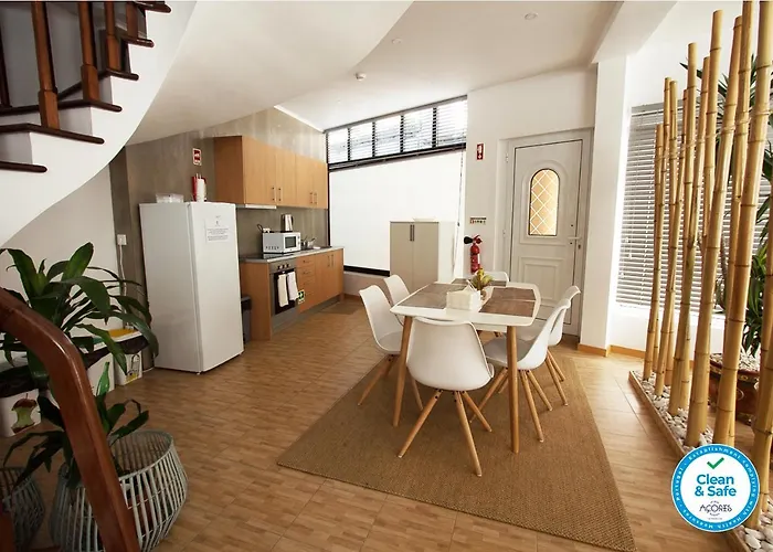 Central Guesthouse Ponta Delgada